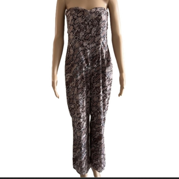 Sage python print jump suit - Picture 1 of 11